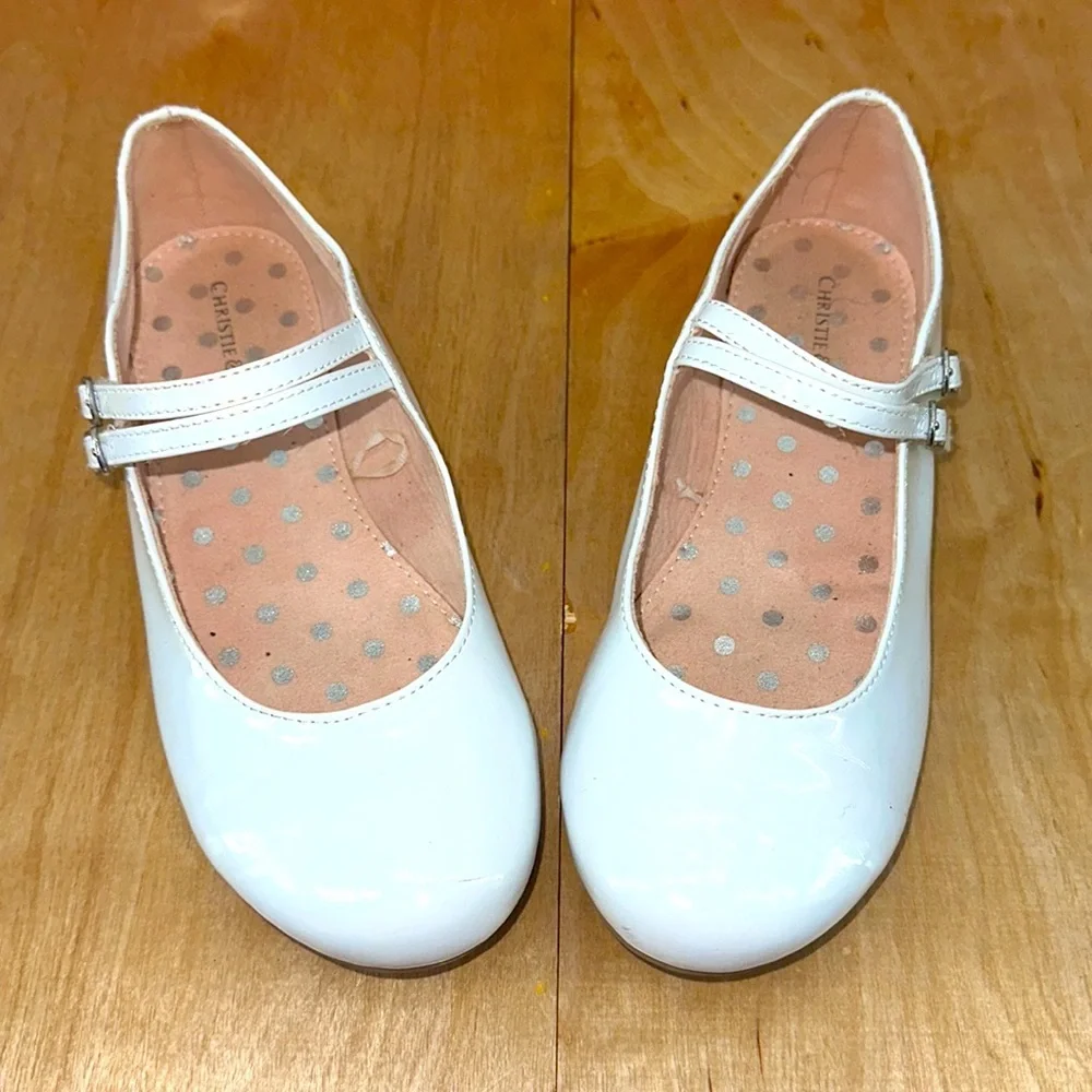 Christie & Jill Girls white patent Dress shoes Pageant shoes 4M‎ preloved